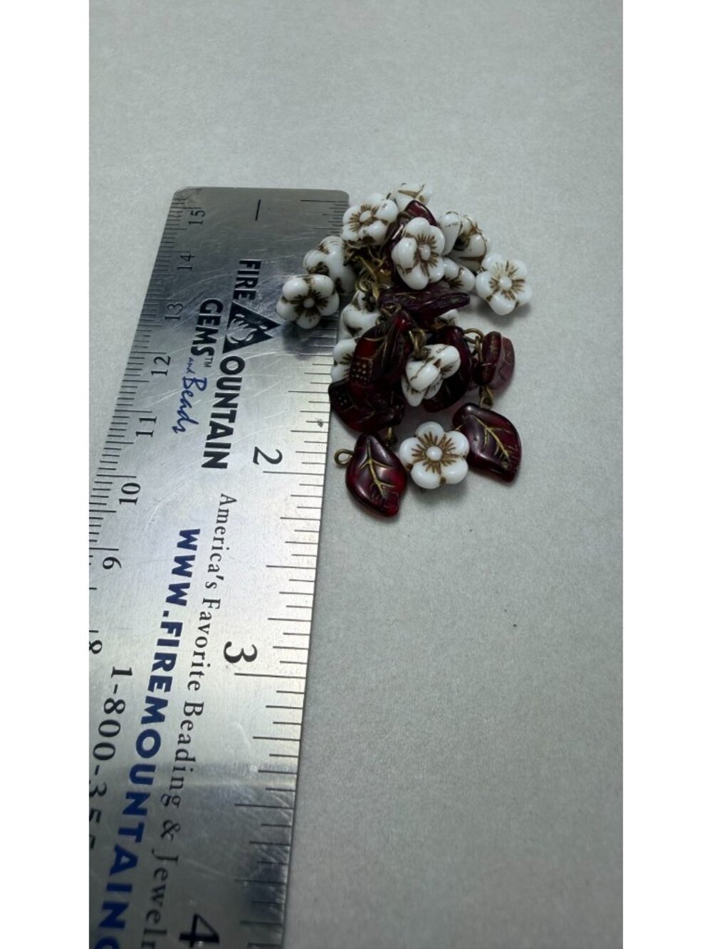 Castlecliff Floral Cluster Earrings Milk Glass Red Lucite Vintage - Picture 4 of 8